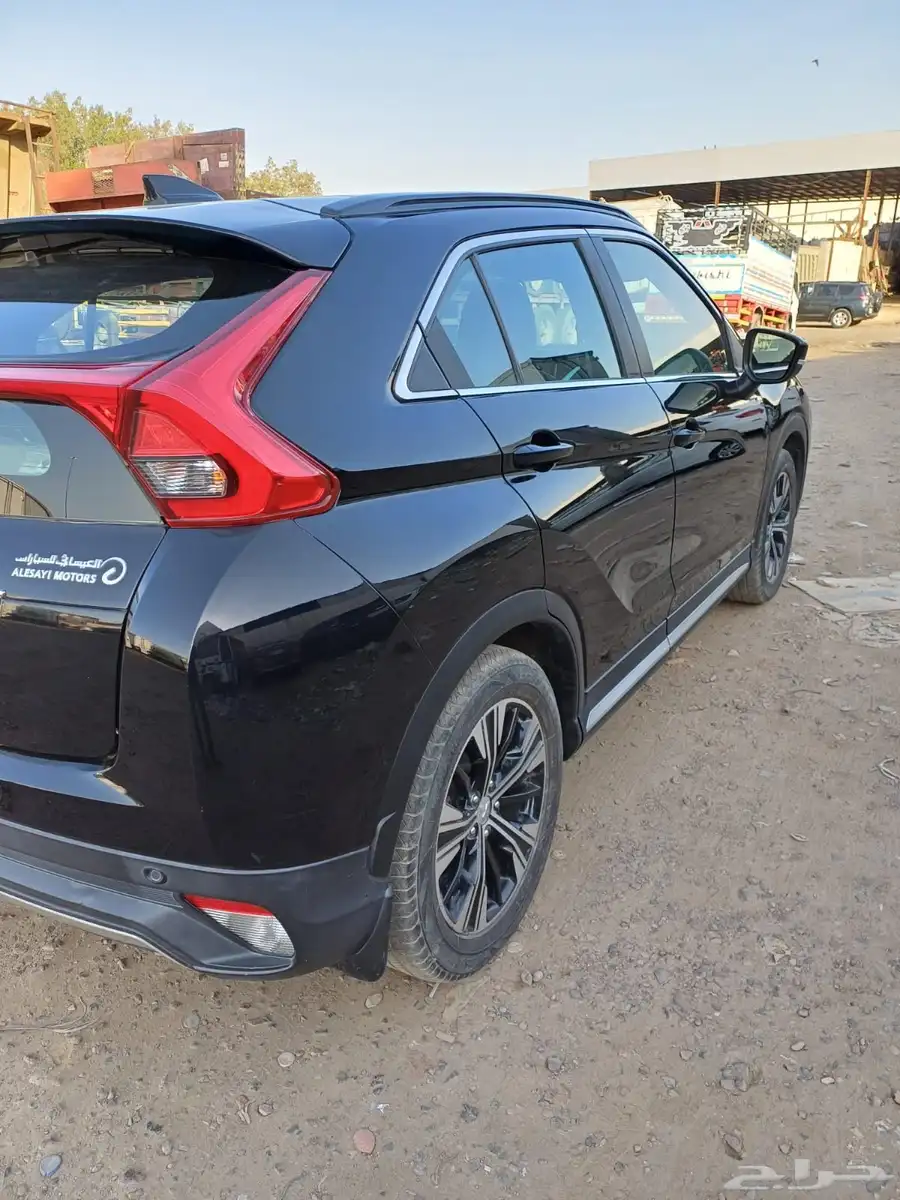 ايكلبس كروس SUV 2020 ميتسوبيشي index