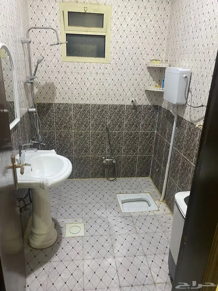للإيجار شقه مفروشة في فيلا سكنية في حي الجنادرية شرق الرياض 5