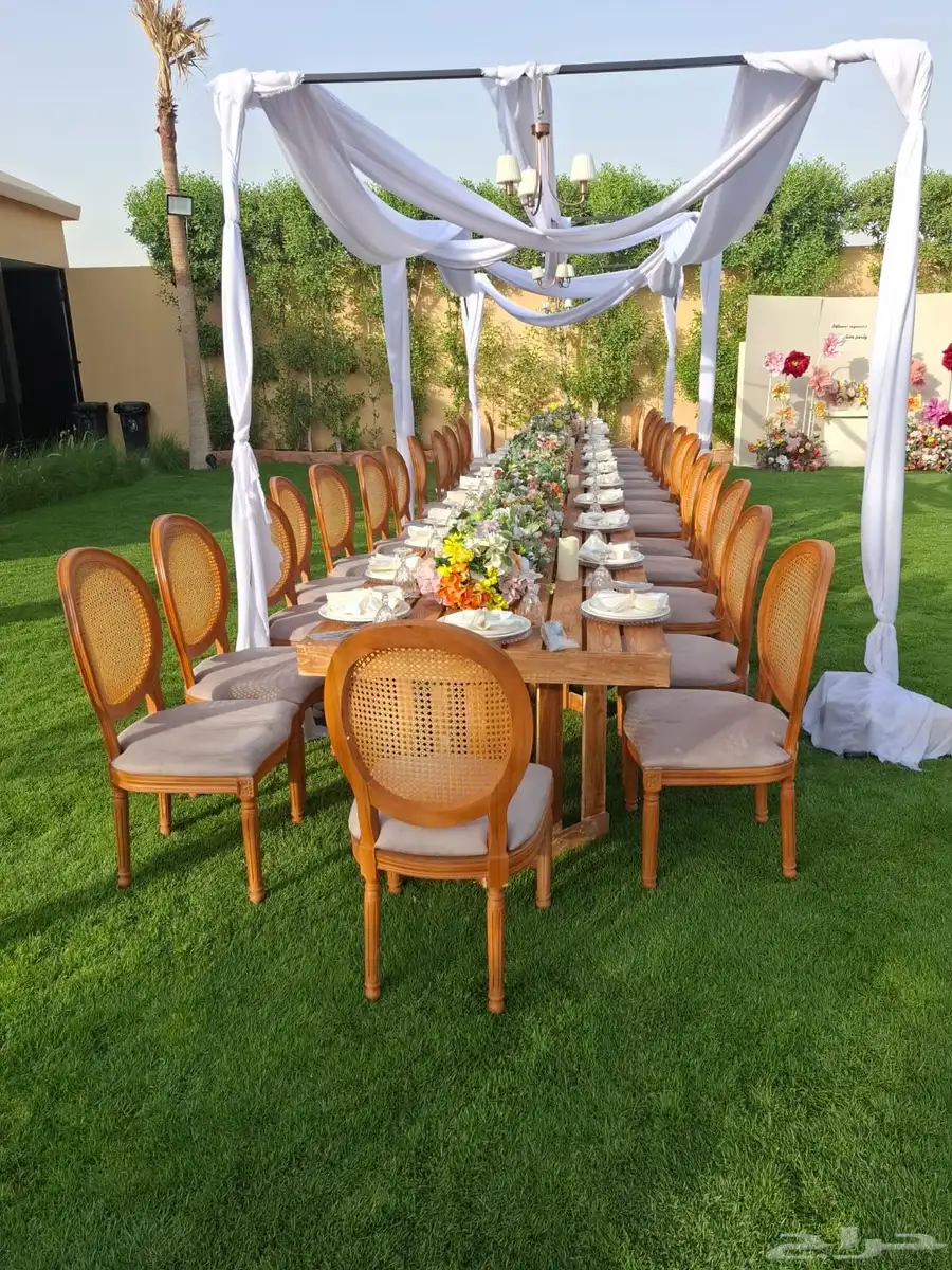 تاجير طاولات طعام قزاز خشب فيابي 9