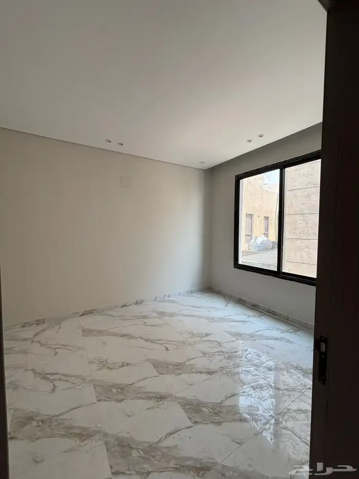 شقق دبلكسيه دورين وسطح مدخل خاص 7