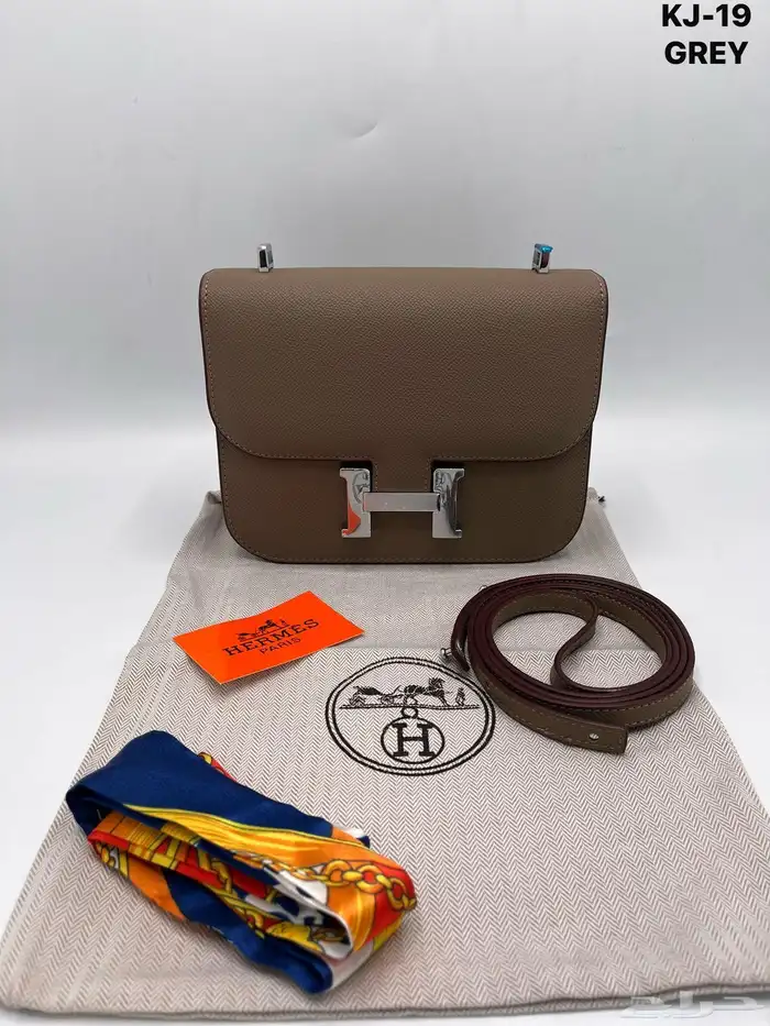 شنط نسائية. 48