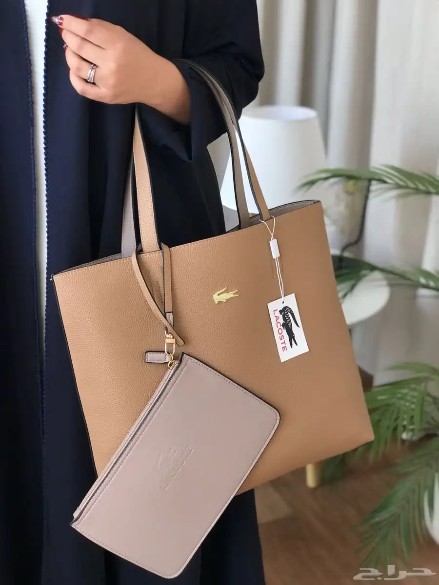 شنط ماركة اصلي درجه اولئ شنط جامعه ودوامات 2
