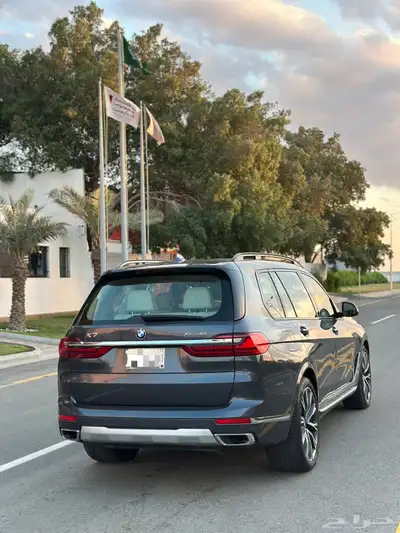 BMW X7 2021 7