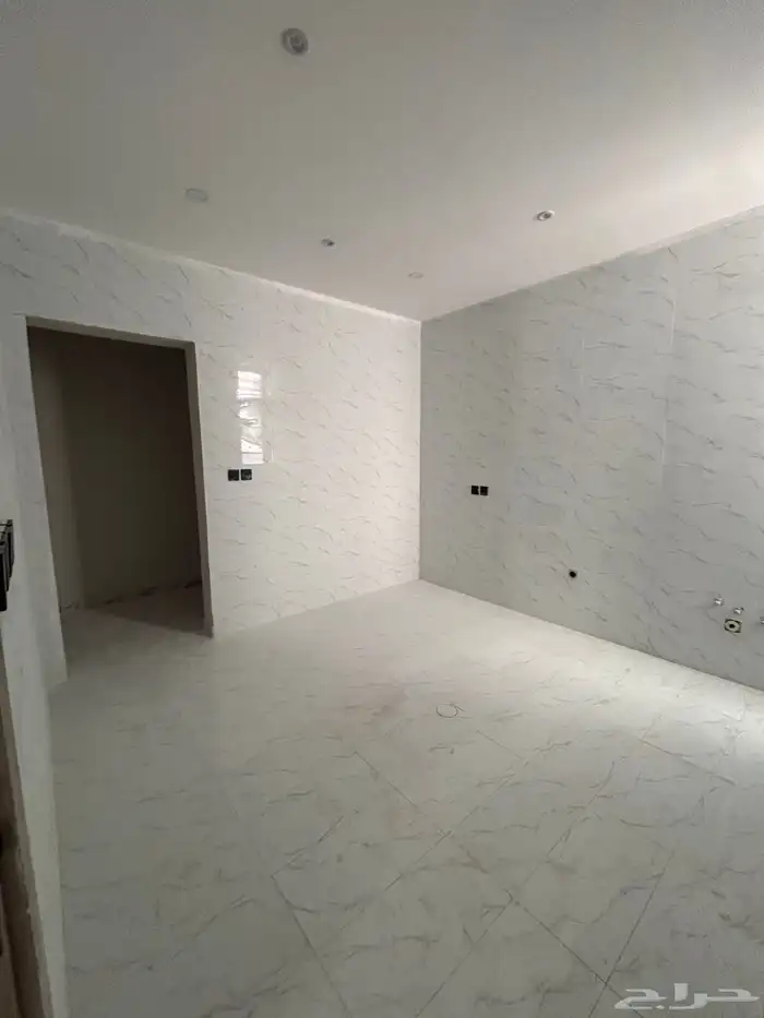 شقق دبلكسيه دورين وسطح مدخل خاص 11