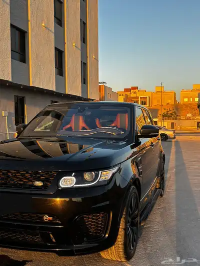 رنج روفر SVR 8