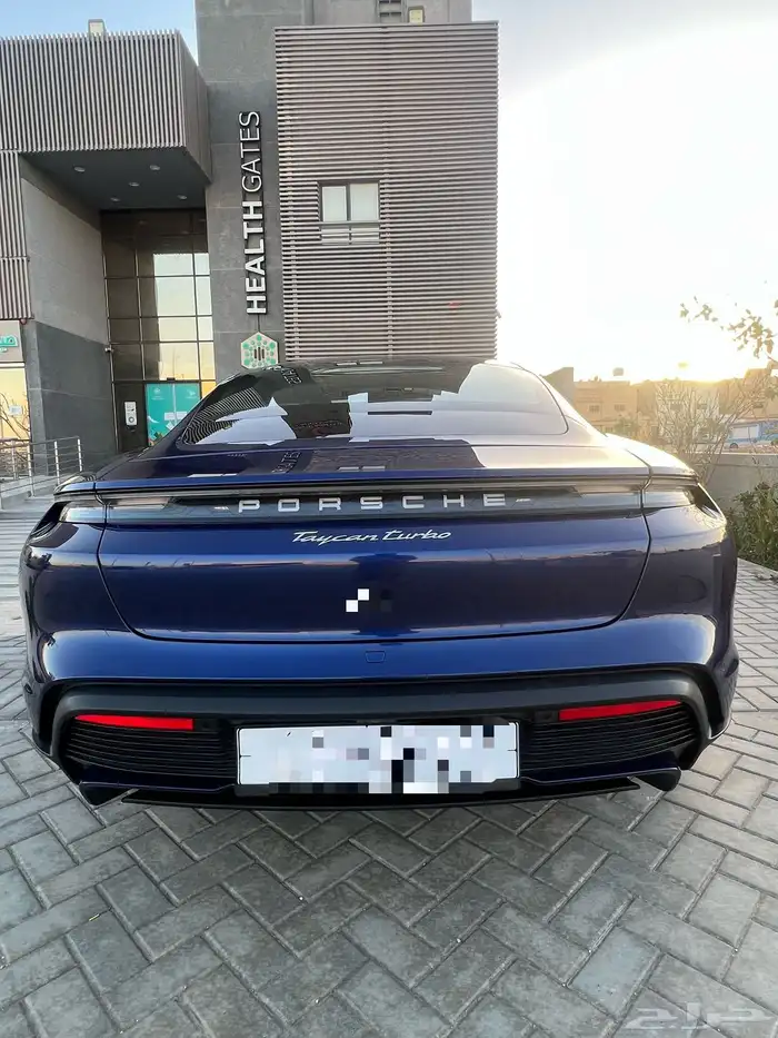 بورش تايكان 2022 3