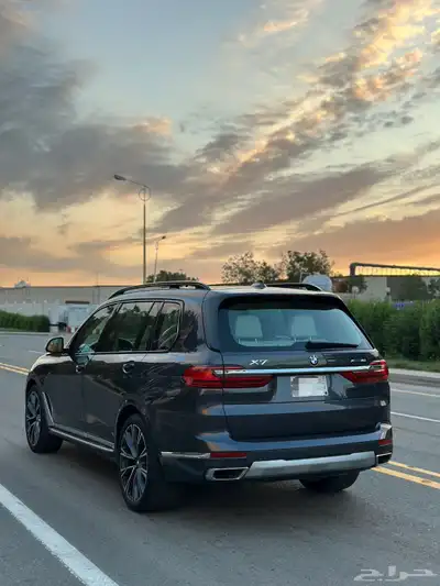 BMW X7 2021 6