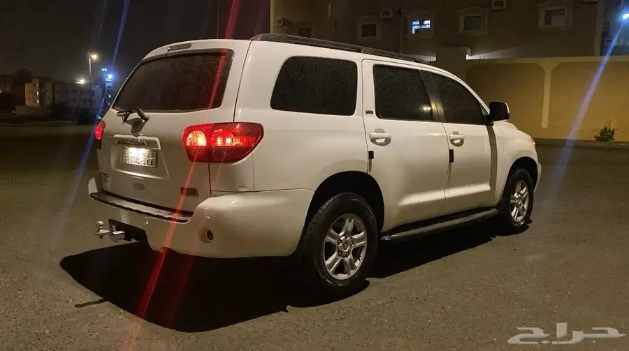 سكويا 2010 نظيف جدا للبيع او البدل 12