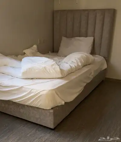 سرير للبيع 0