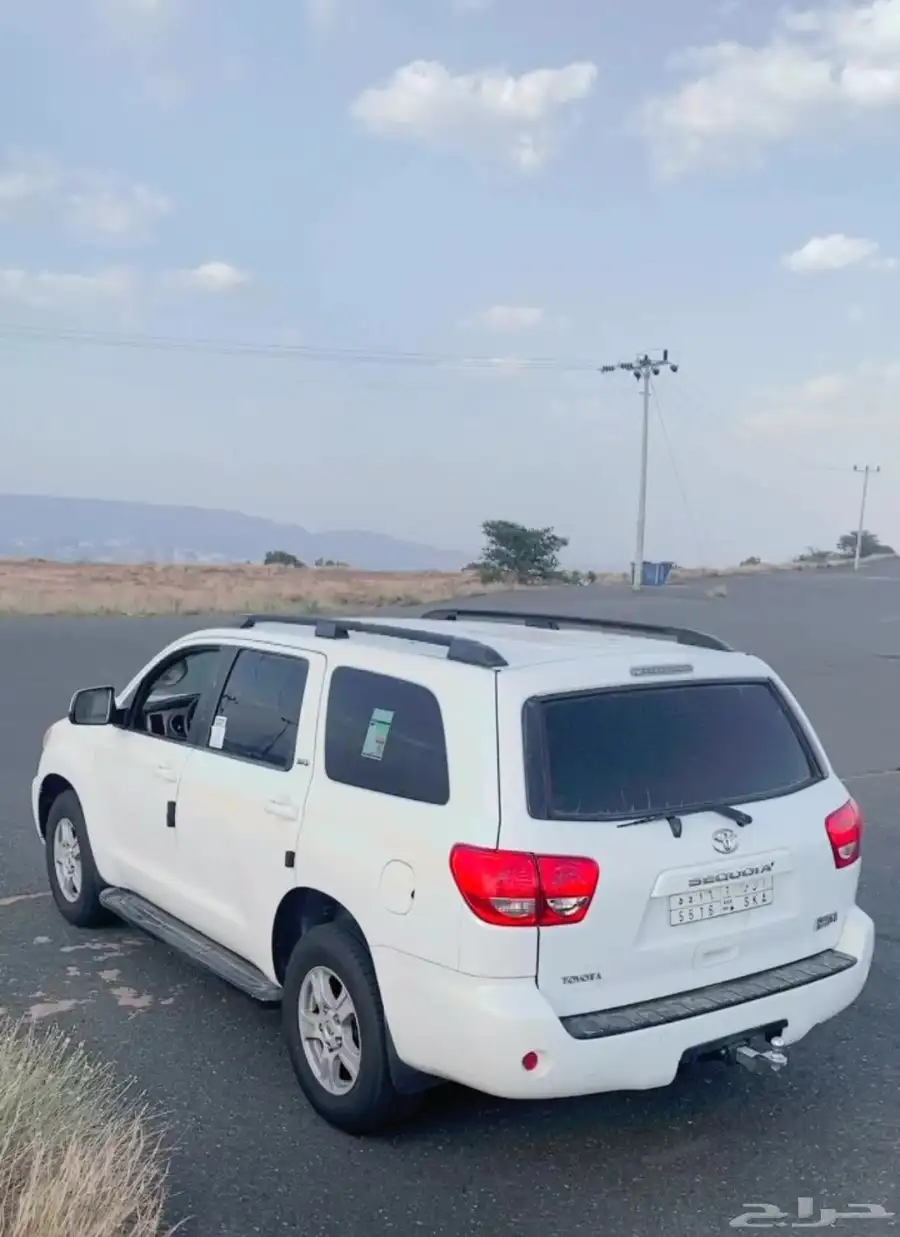 سكويا 2010 نظيف جدا للبيع او البدل 3