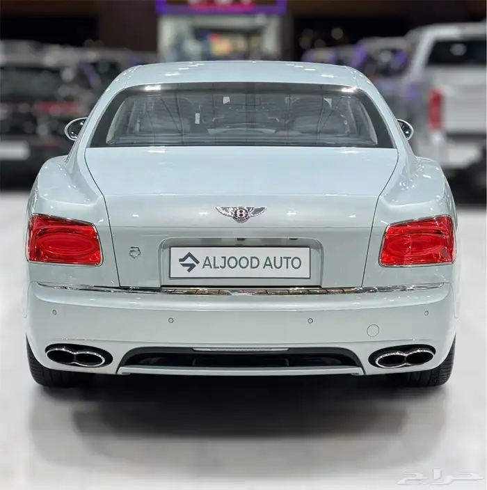 بنتلي فلاينج سبير موديل 2015 فل كامل مستعمل 3