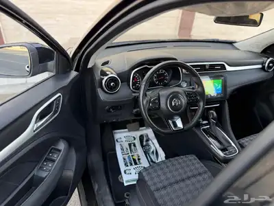 للبيع MG ZS 2023 نص فل بودي وكالة 11