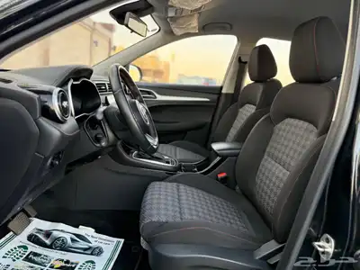 للبيع MG ZS 2023 نص فل بودي وكالة 12