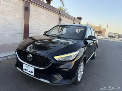 للبيع MG ZS 2023 نص فل بودي وكالة 3