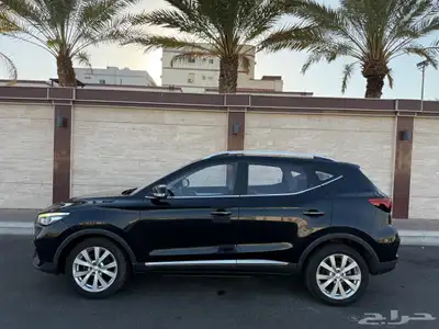 للبيع MG ZS 2023 نص فل بودي وكالة 8