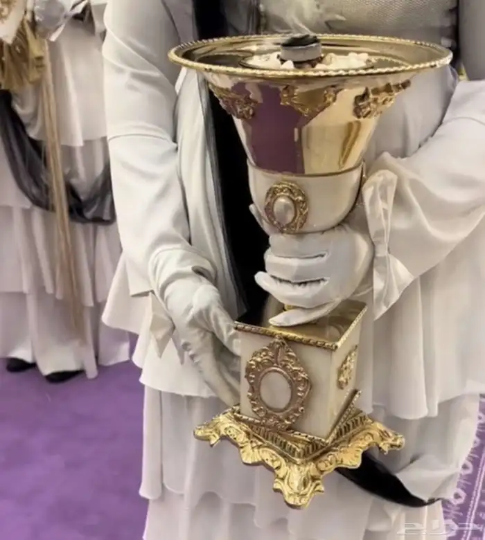 2مبخر نحاسي ذهبي مستورد من لبنان جديده سعر البيع الواحد1000 0