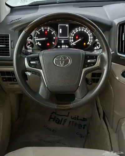 لاندكروزر 2021 VXE محول VXR 10