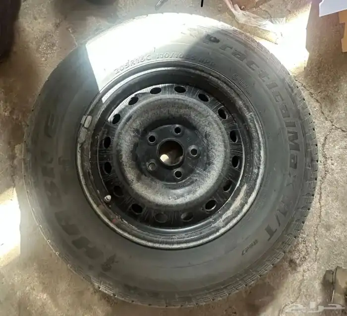 جنوط هايلكس مقاس 16 خمس سواميل هايلوكس عادي دفرنس للبيع 0