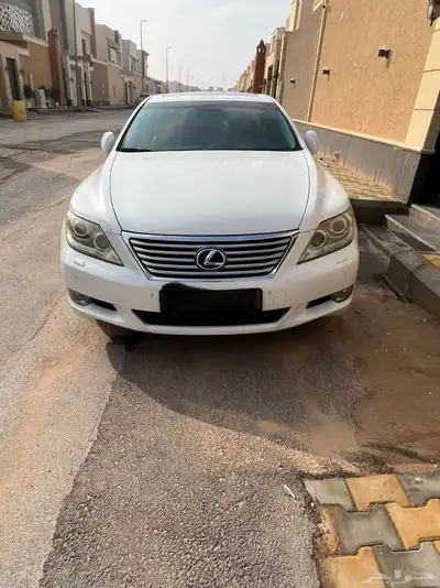 لكزس LS 460 2010 0