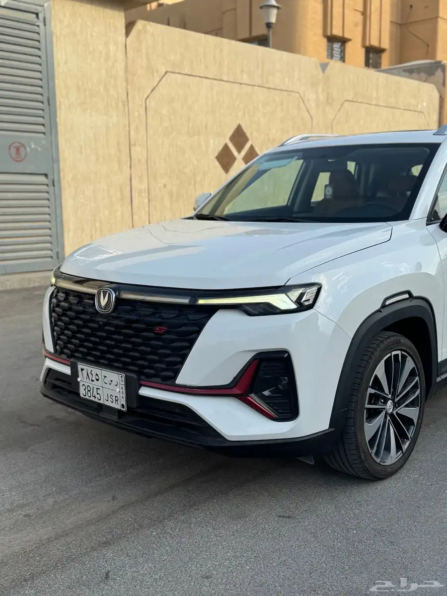 للبيع شانجان CS35 بلس موديل 2023 2