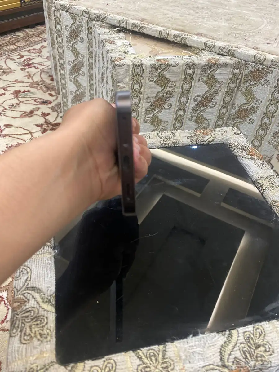 جوال جالكسي s24 بلس لون اسود 3