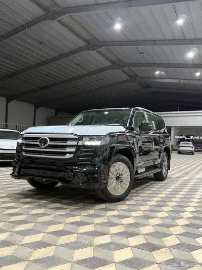 لاندكروزر 2025 L5 GXR فل كامل خليجي اقل سعر بطاقه 8