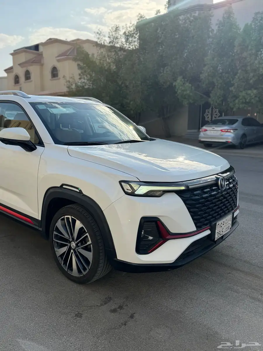 للبيع شانجان CS35 بلس موديل 2023 4