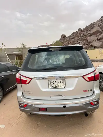 جيب mux 2020 isuzu 1