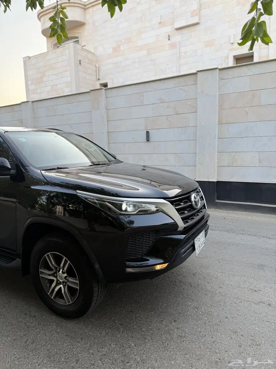 تويوتا فورشنر 2021 دبل بحالة الوكالة 2