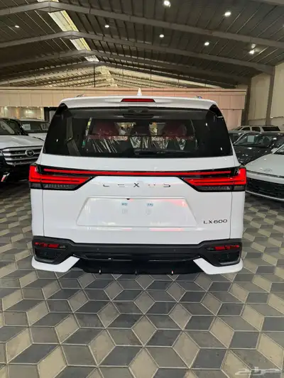 لكزس 600LX إف سبورت 2025 فل كامل بطاقه جمرك 3
