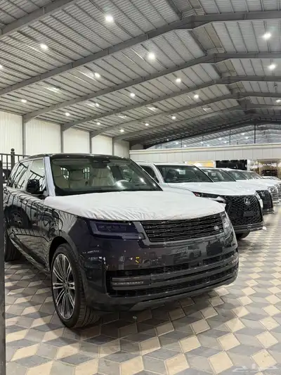 رنج روفر 8 سلندر HSE مديل 2025 فل كامل بطاقه جمرك 3
