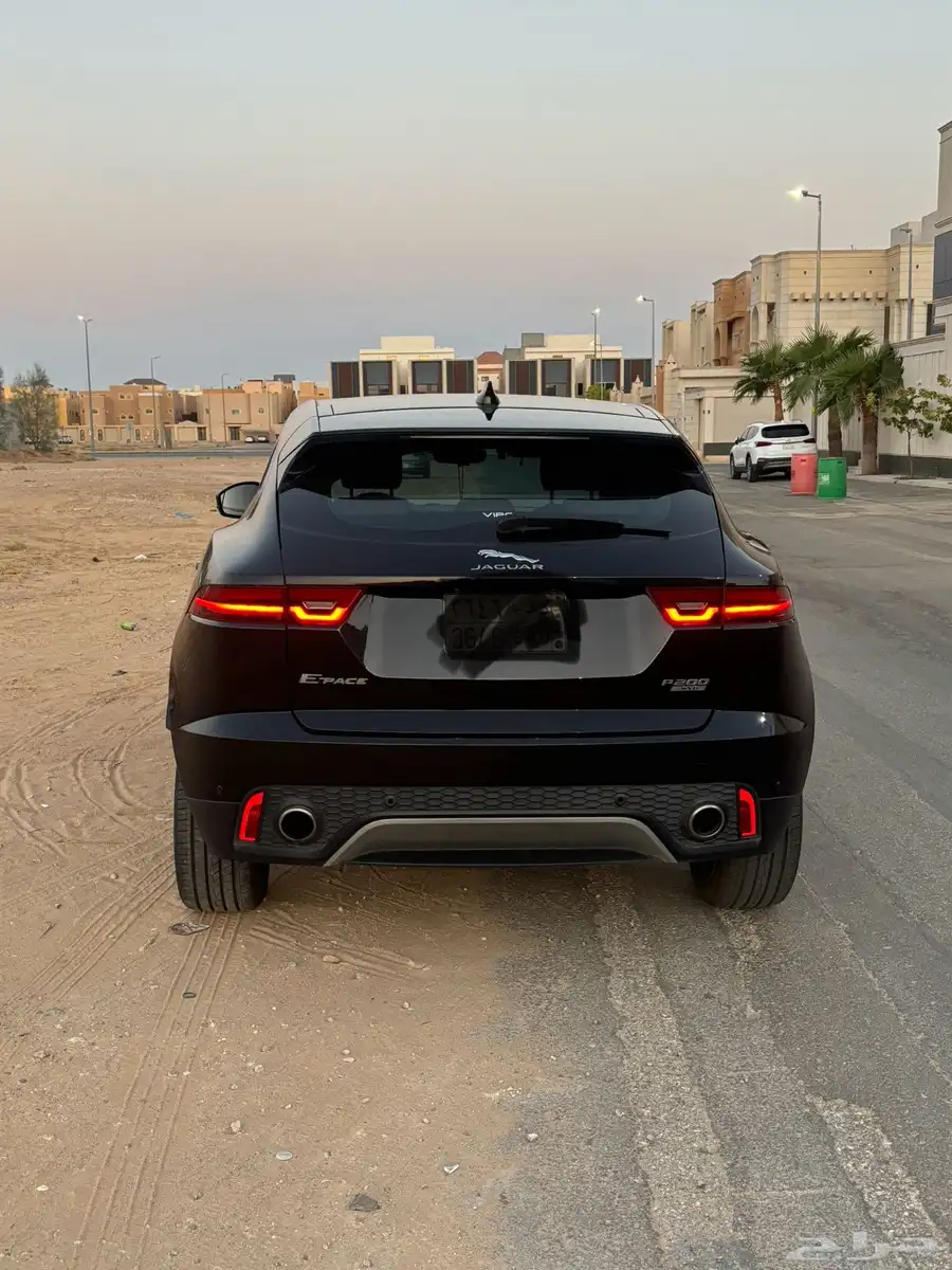جاكوار e pace index
