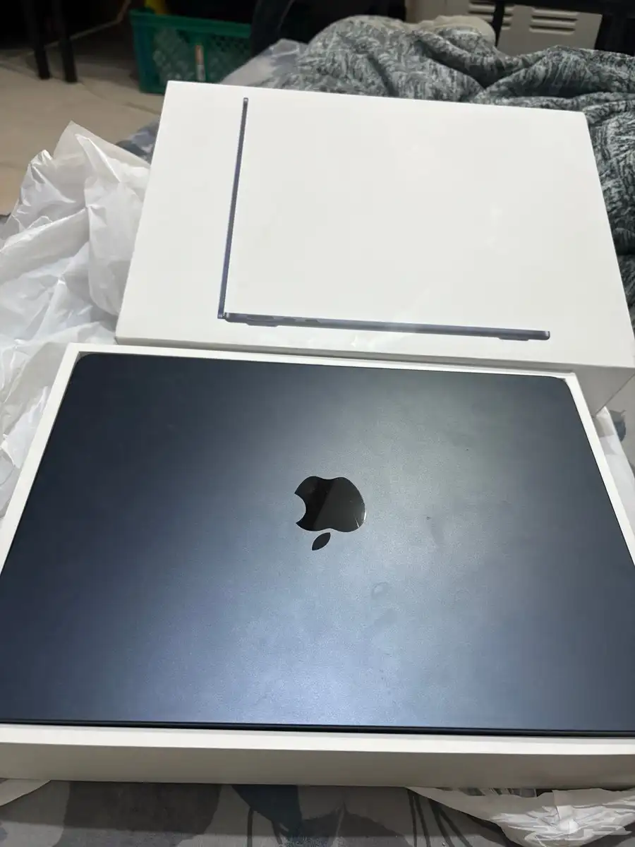 MacBook Air M2 0