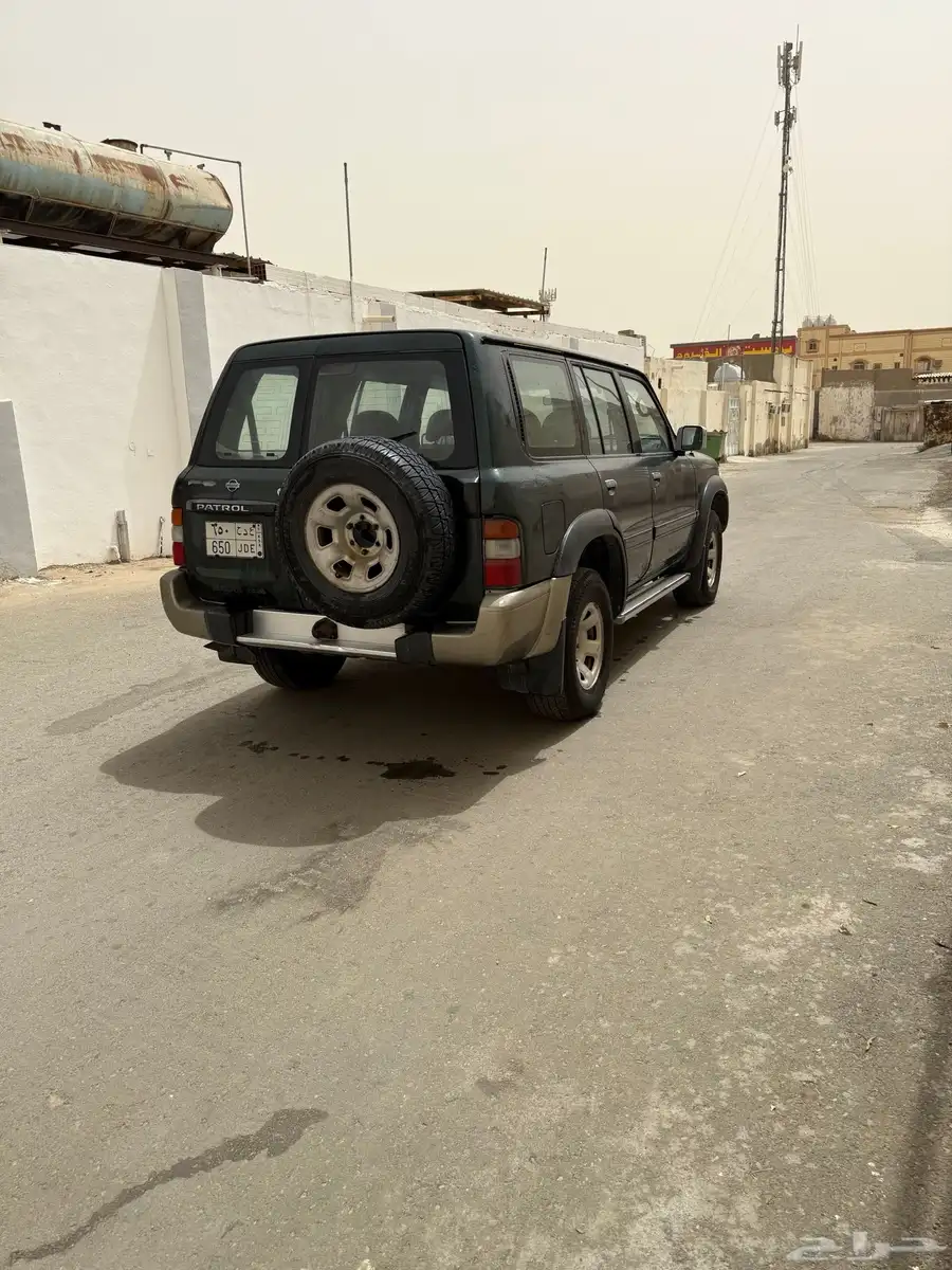 جيب نيسان باترول موديل 2000 2