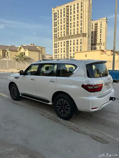 باترول 2024 بلاتينيوم شبه جديد V6 18