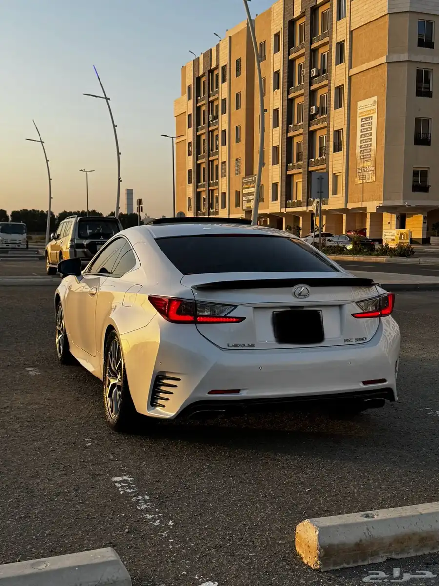 لكزس RC كوبيه index
