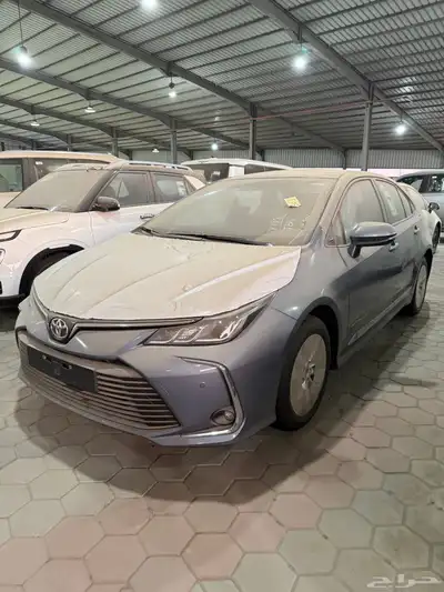 تويوتا كورولا XLI 2.0 مطور 2025 2
