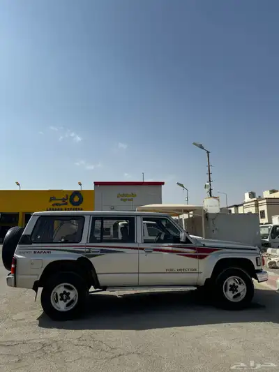 بترول مكينه لكزز 400 Ls 3