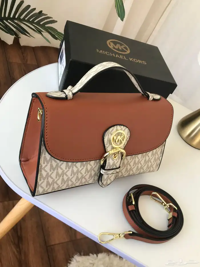 شنط وشوزات 35