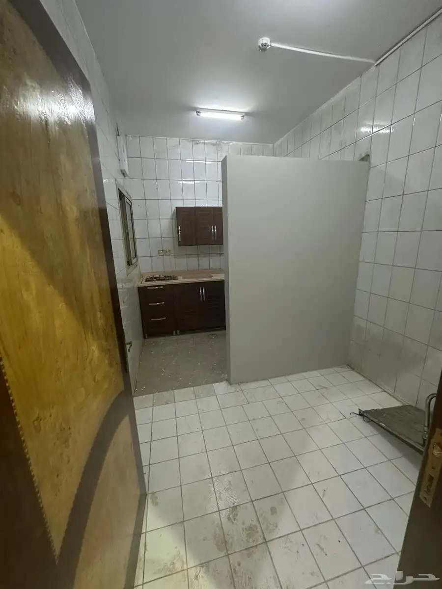 شقق للعزاب حى الشهداء 3000 2