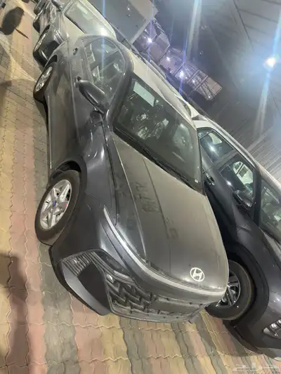 هونداي اكسنت فليت 1.5 سي سي2025 ابيض سقف اسود و رصاصي واسود 4