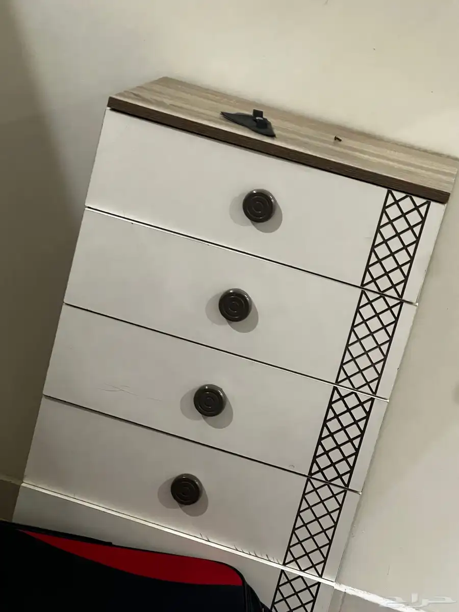 اثاث غرفة نوم للبيع 3
