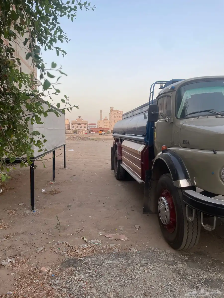عايدي بوز 24 شاص اساس1981 9