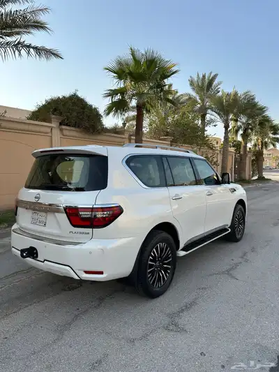 باترول 2024 بلاتينيوم شبه جديد V6 13
