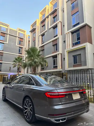 Audi A8 s line 2018 مخزن 13