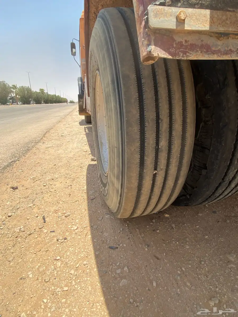 كفرات بجنوطها مقاس 22 للبيع او الاستبدال بجنوط 24 4