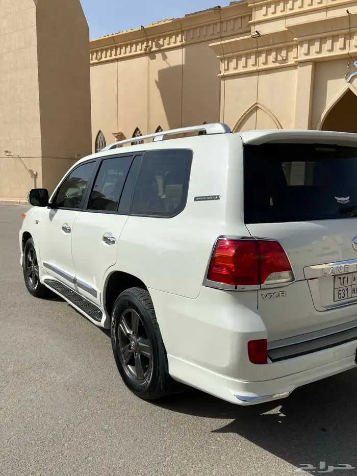لاند كروزر VXR3 LIMITED EDITIO 3