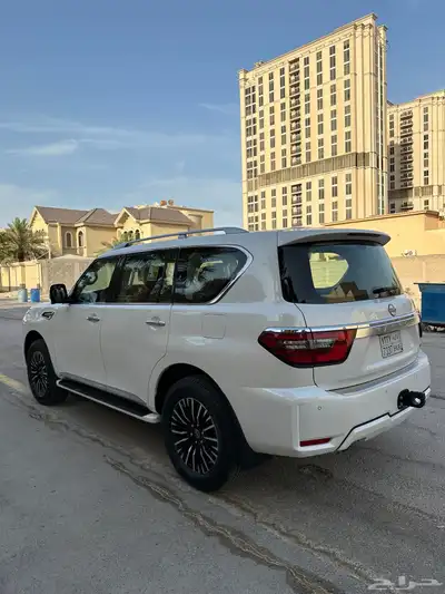 باترول 2024 بلاتينيوم شبه جديد V6 17
