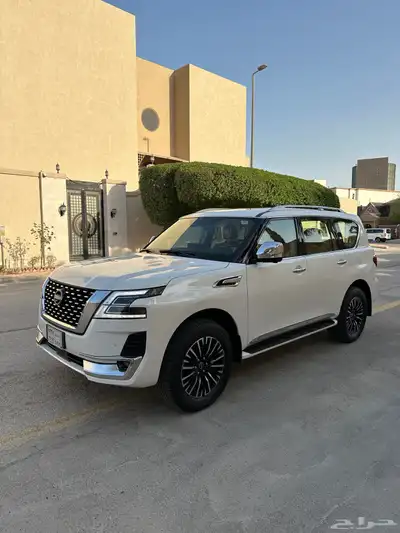 باترول 2024 بلاتينيوم شبه جديد V6 2