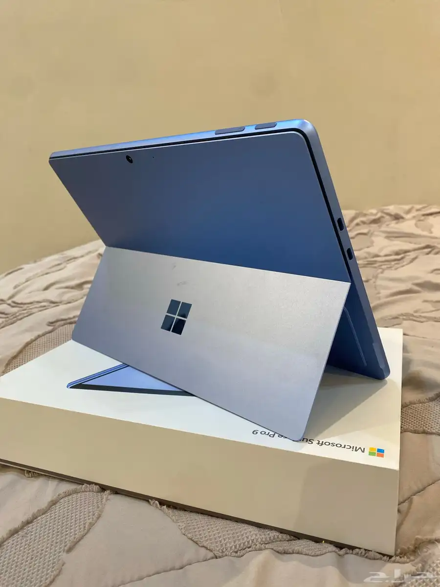 Microsoft surface pro 9 2